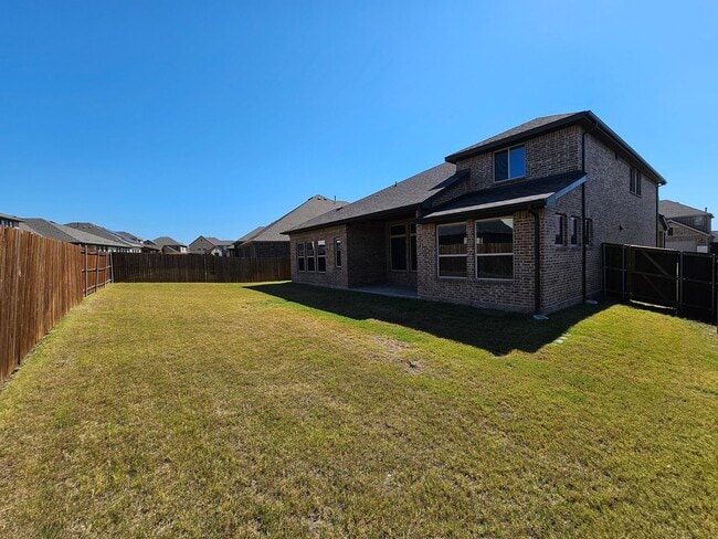 Building Photo - Coming Soon  5 bedroom, 4 bathroom home located in the desirable Forney