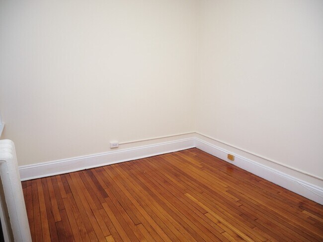 Building Photo - 223 St Paul St