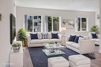 Building Photo - 1417 Holt Apartments