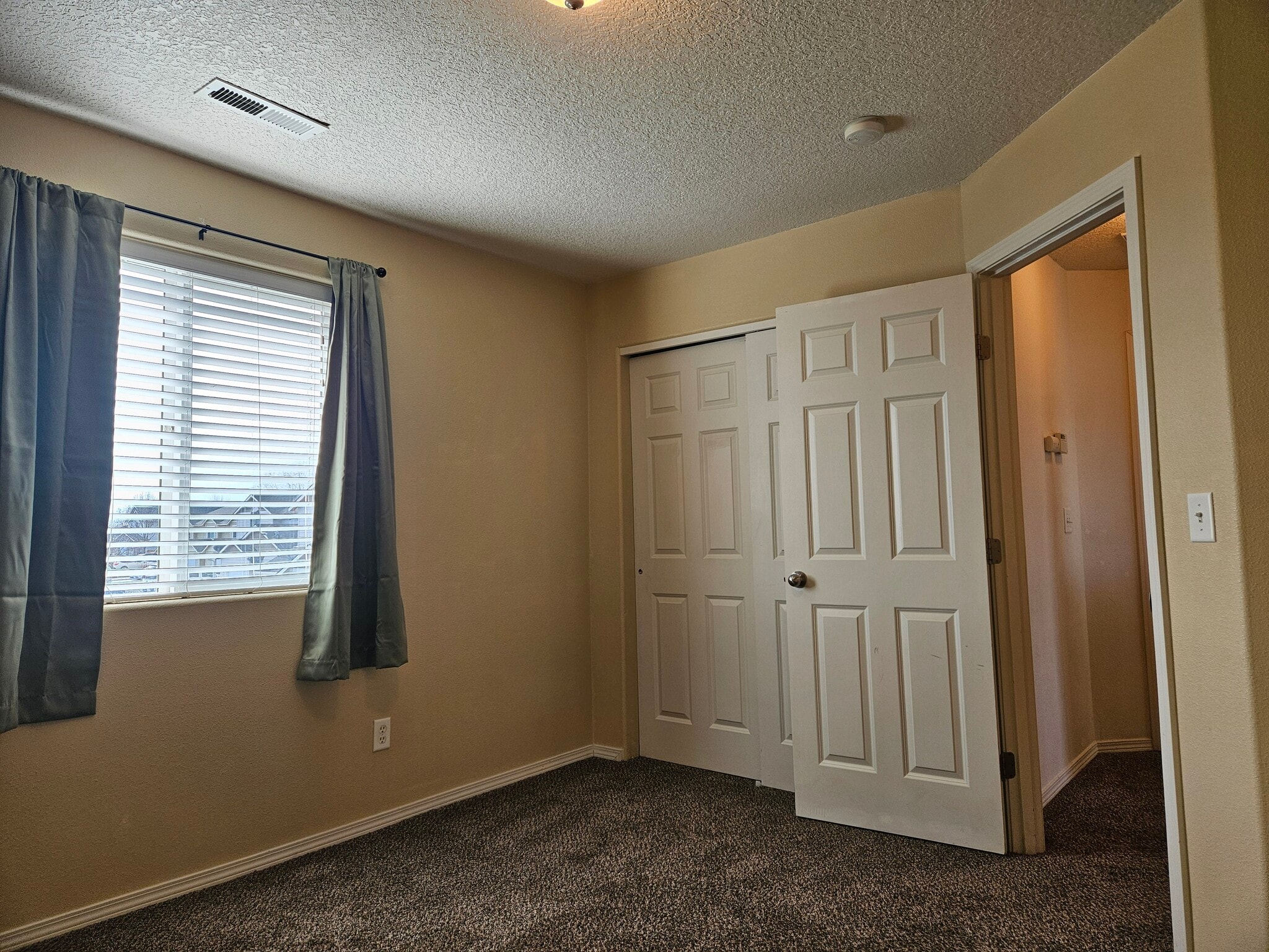 Building Photo - 3501 Sage Rd