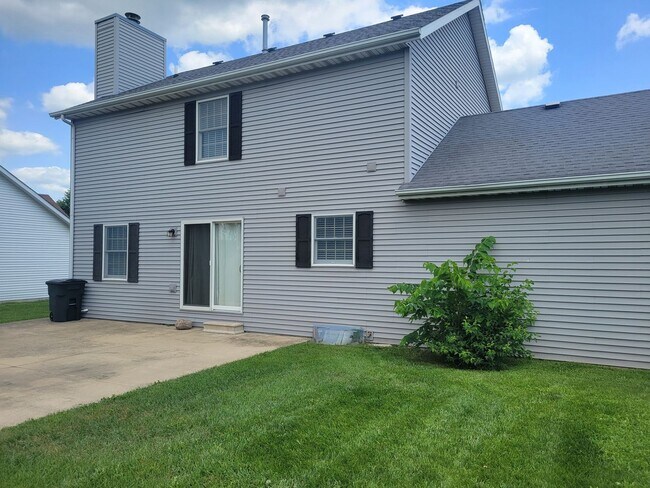 Building Photo - 11701 N Brians Way