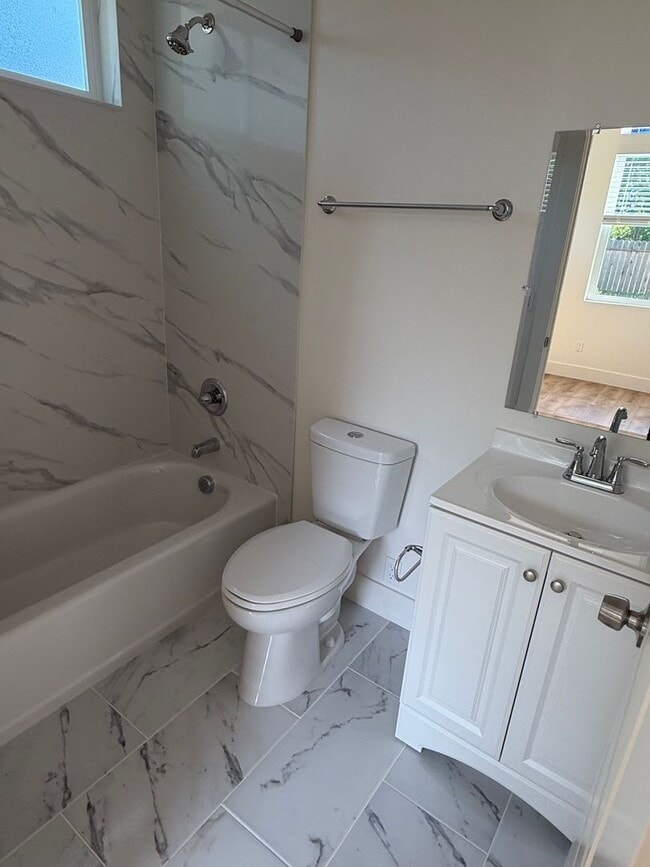 Building Photo - Illinois Ave/Jonnie Way