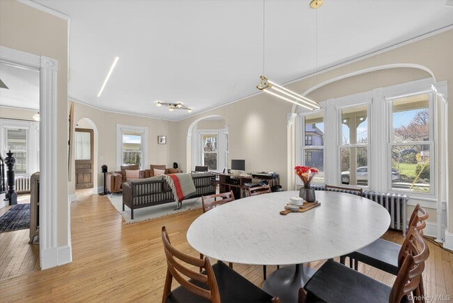 Building Photo - 22 High St