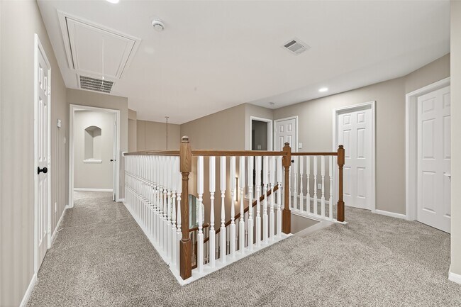 Building Photo - 3522 Pecan Mill Dr