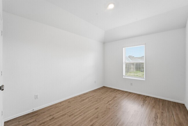 Building Photo - 14242 Walworth Crk Ct