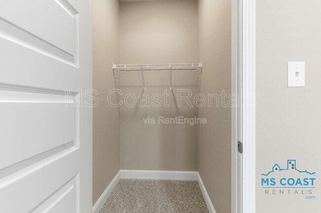 Building Photo - 10536 Sweet Bay Dr