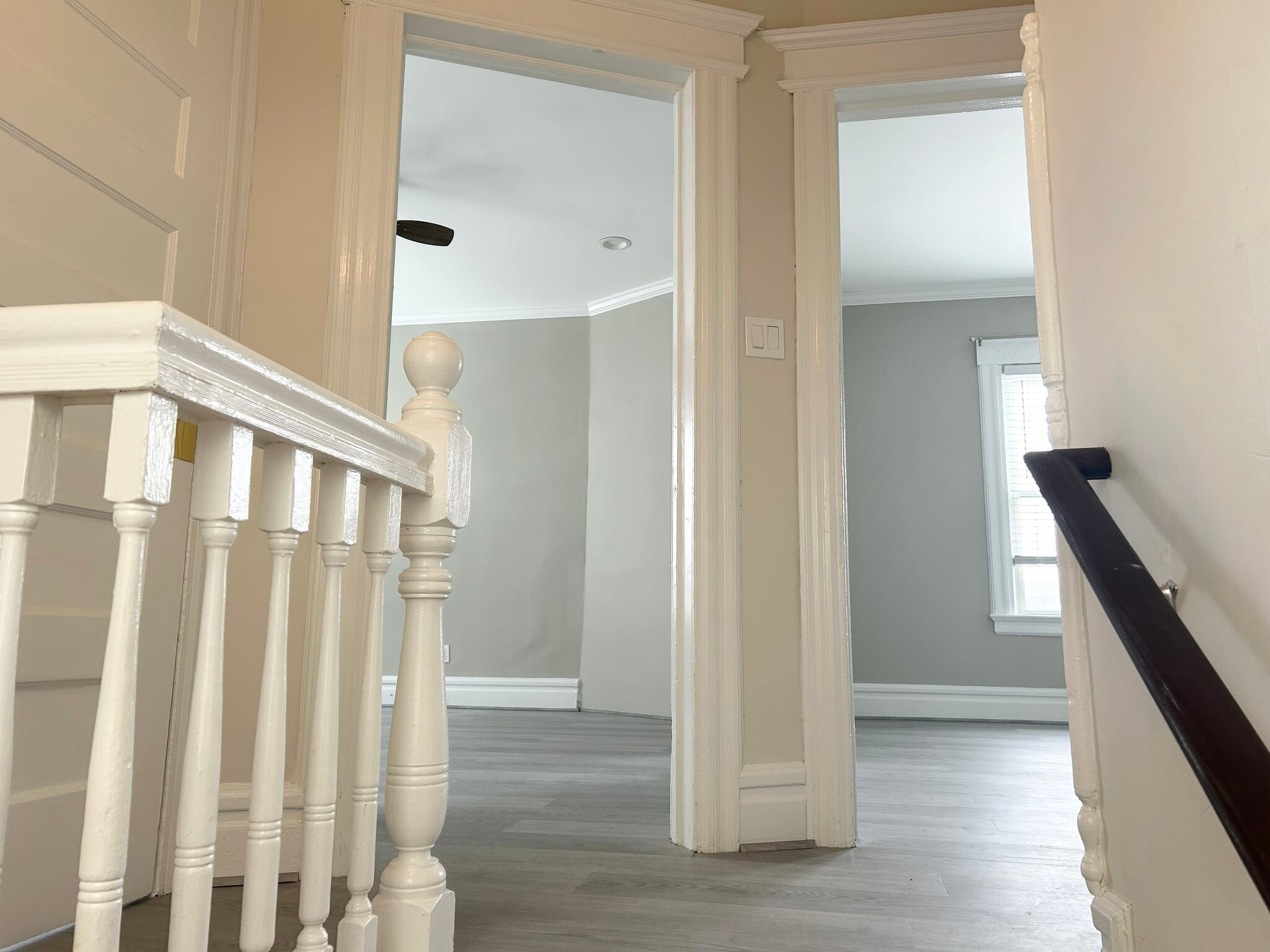 Top of Stairs - 10 Devon Ter
