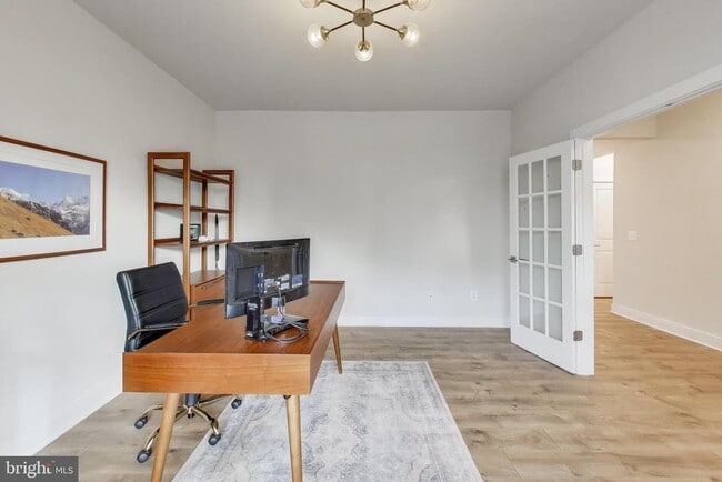 Building Photo - 3897 Hillview Ct