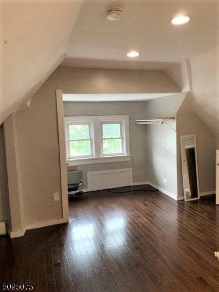 Building Photo - 53 Park Ave