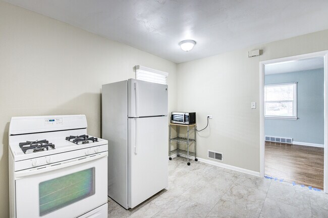 kitchen back - 3430 W Wesley Ave