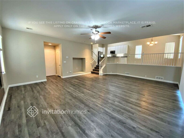 Building Photo - 9132 Little Horse Ave