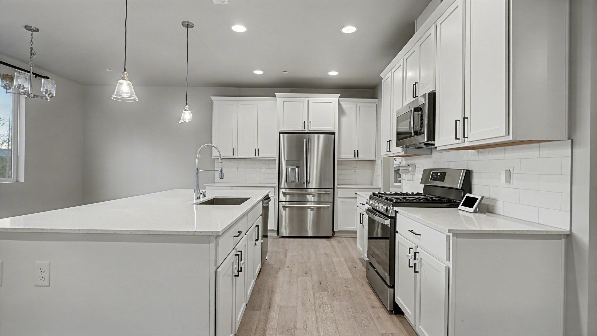 Building Photo - 8761 69th Pl NE