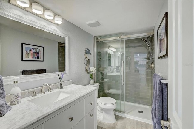 Building Photo - 4518 Garnet Dr