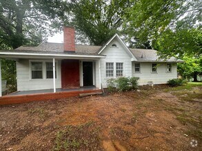 Building Photo - Charming Ranch Style Home in Midland, NC!