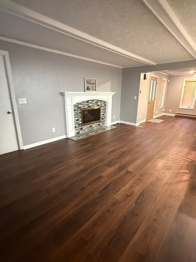 Building Photo - Beautiful Home in Rivercrest - Daleville