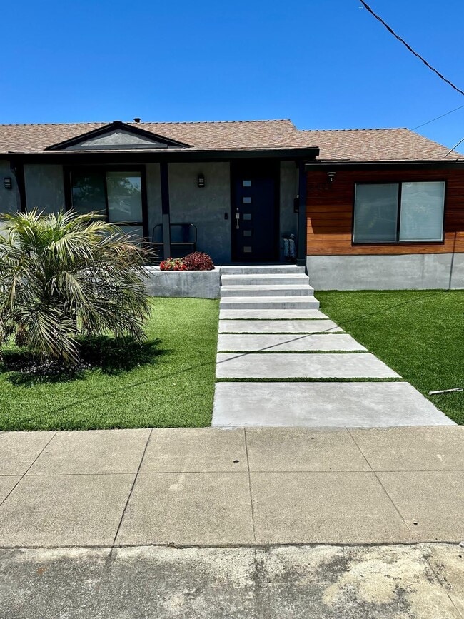 Building Photo - 2485 W Ave 133rd