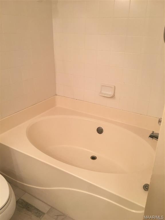 Building Photo - 6400 Chaprice Ln