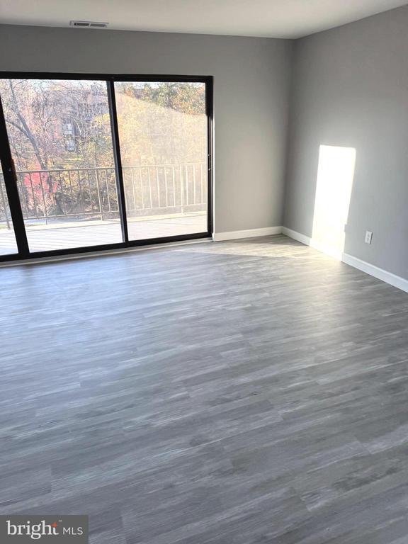 Building Photo - 6029 Majors Ln