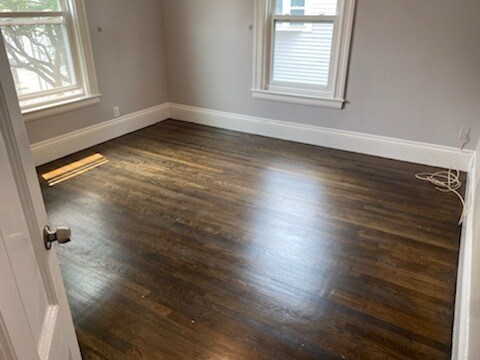 Building Photo - 7 Downer Ave