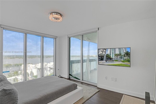 Building Photo - 7930 East Dr