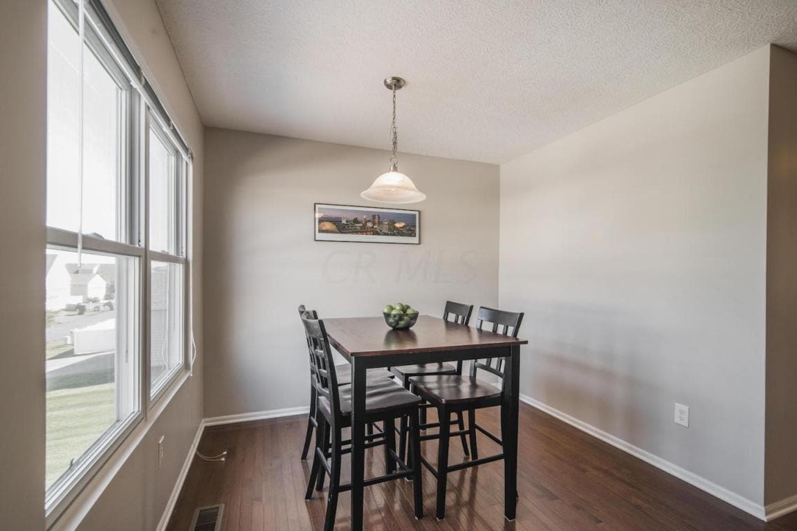 Dinette - 6014 Turnwood Dr