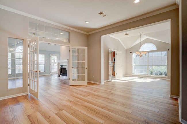 Building Photo - 9137 Fainwood Ln