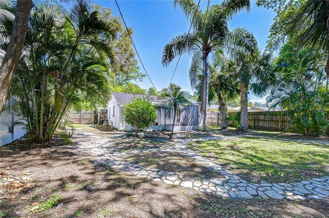 Building Photo - 4309 S Renellie Dr