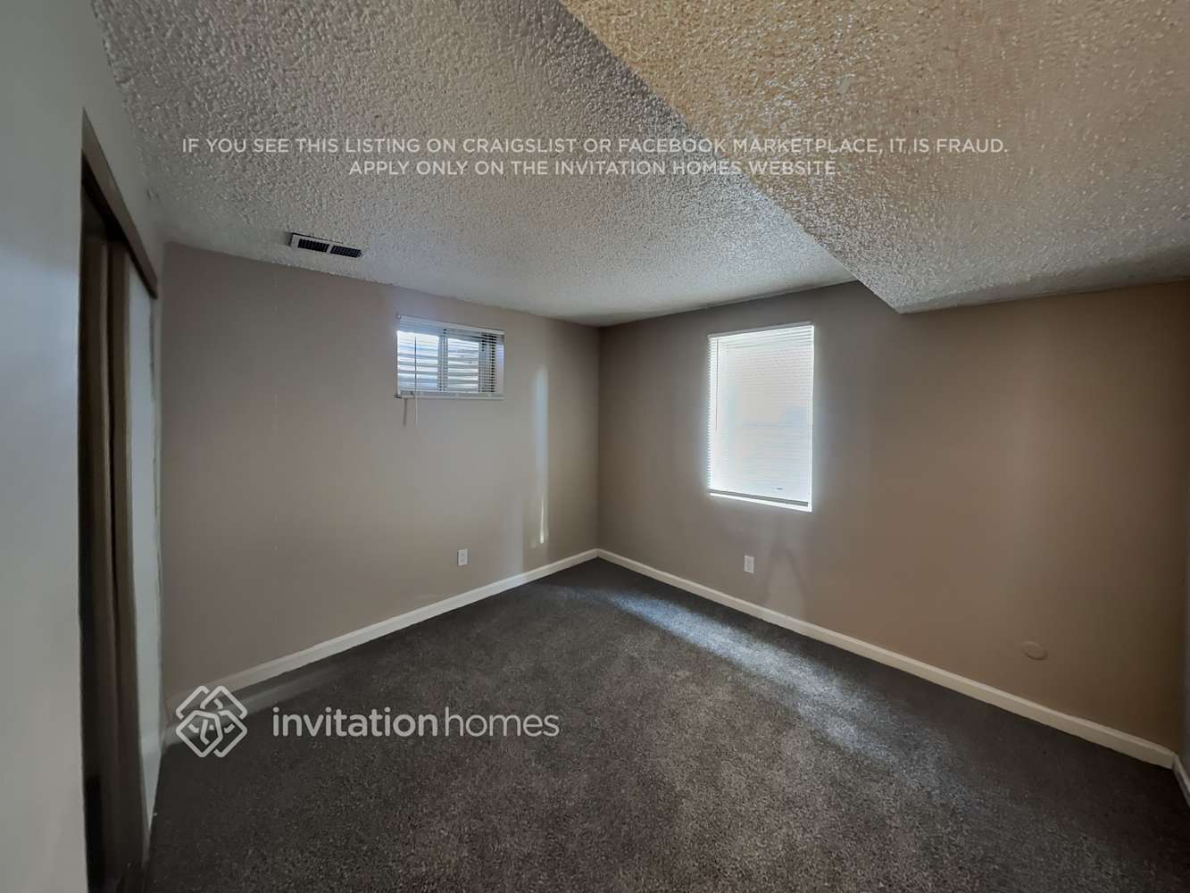 Building Photo - 9954 Columbine St