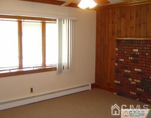 Building Photo - 49 Clay St