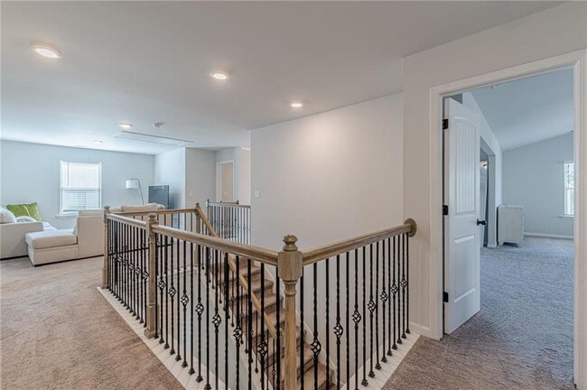 Building Photo - 4876 Elm Leaf Dr