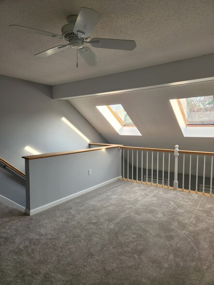 Building Photo - 236 Bartemus Trl