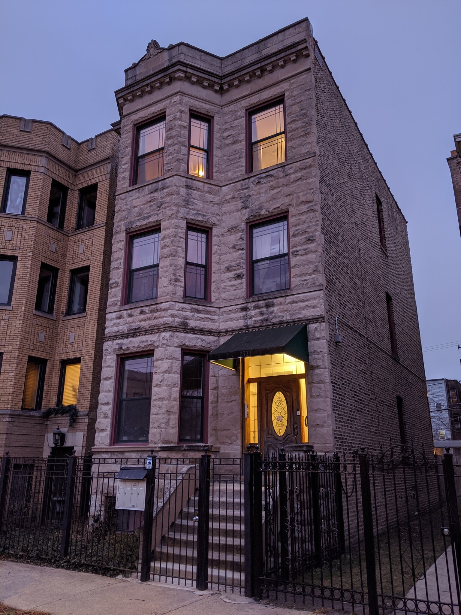 Building Photo - 2533 W Cortez St