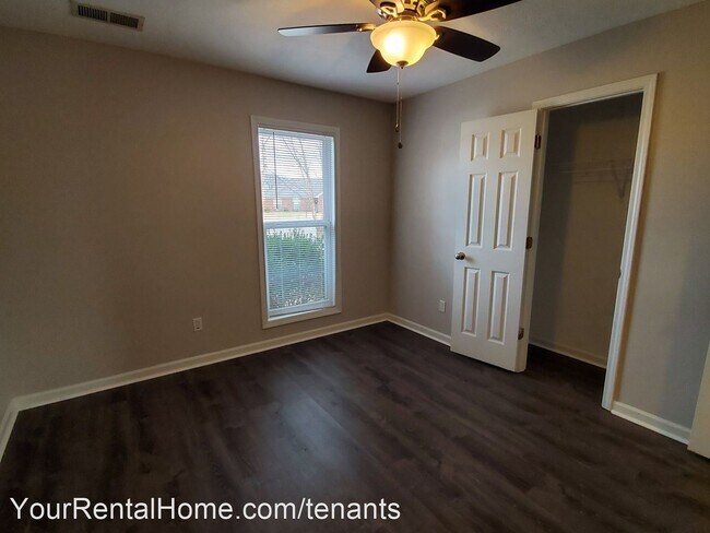Building Photo - 3 br, 2 bath House - 120 Westminster Cv