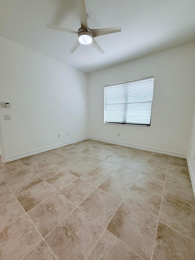 Building Photo - 14572 White Jade Terrace