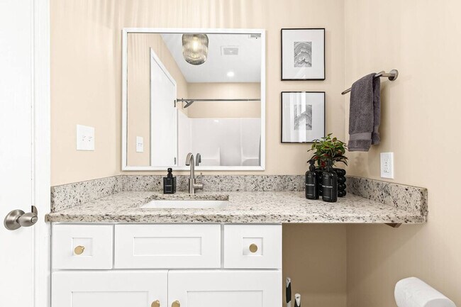 Building Photo - 27882 Gratiot Ave