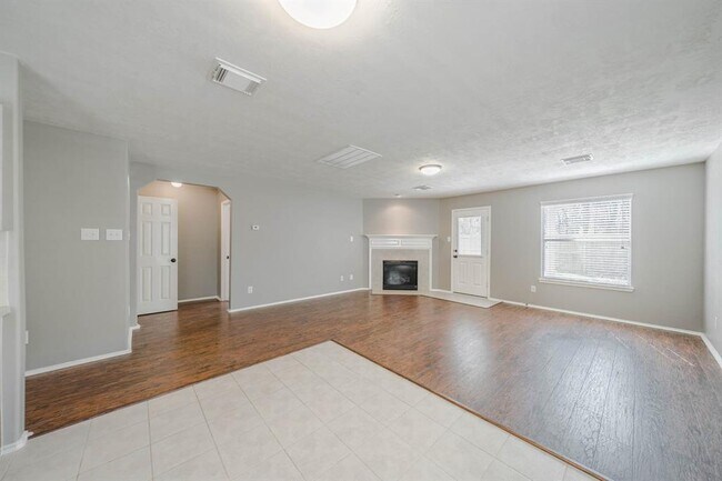 Building Photo - 9322 Canady Park Ln