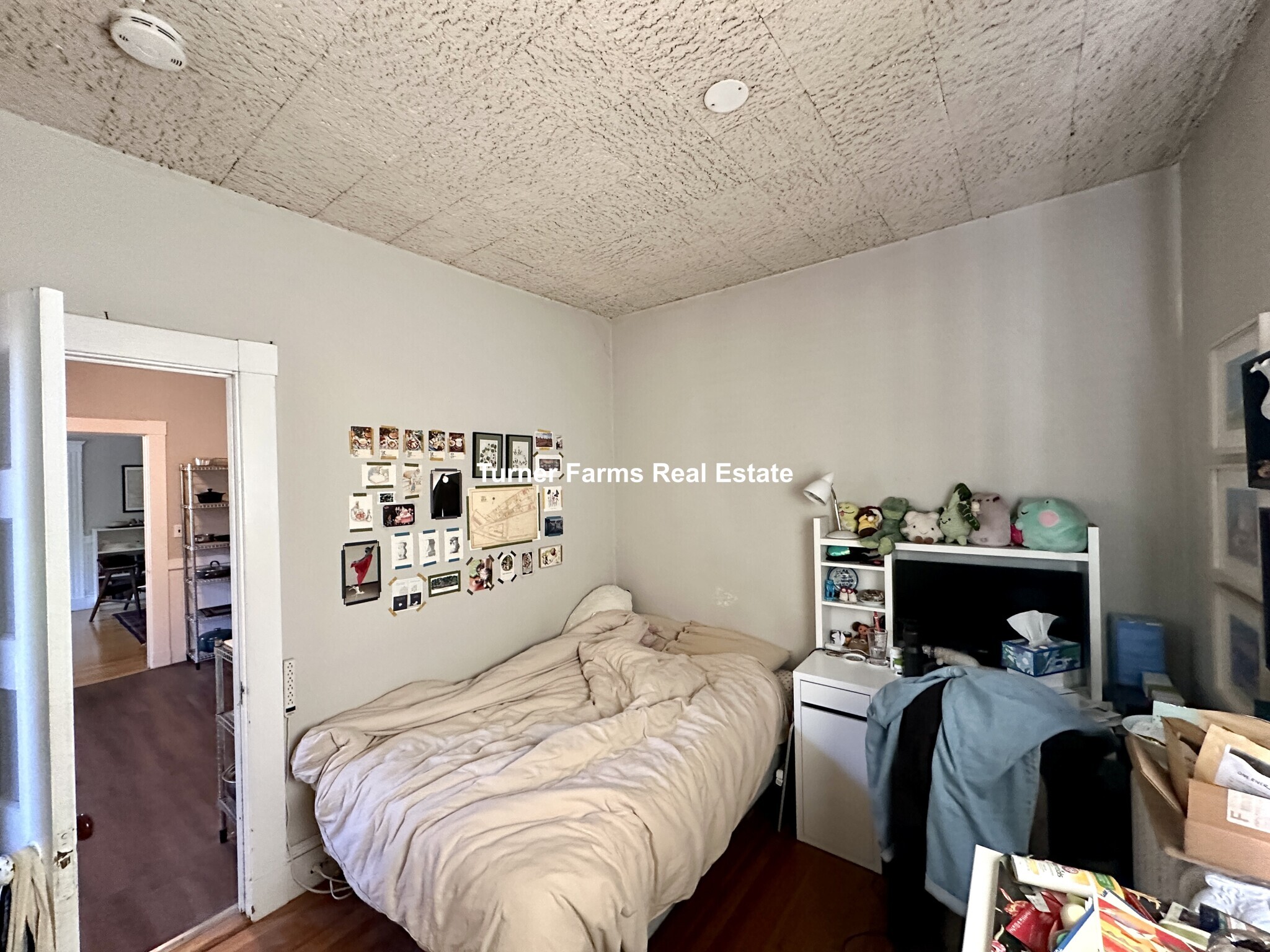Building Photo - 8A Forest St