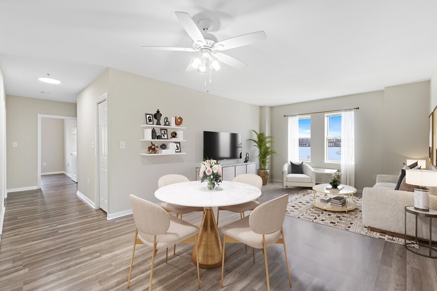 Two-bedroom unit - Edgewater Towne Center Apartments