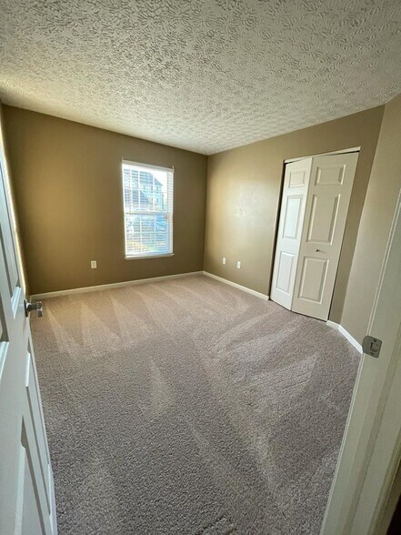 Bedroom - 1 - 5588 Cypress Chase