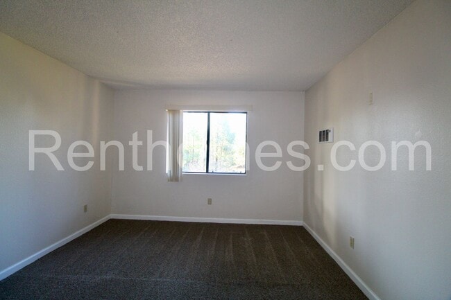 Building Photo - 10284 Black Mountain Rd