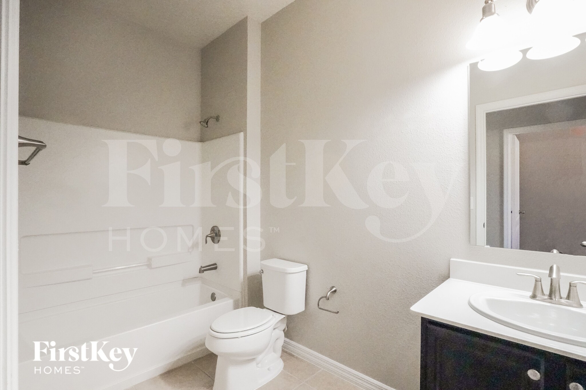 Building Photo - 11400 Wishing Well Ln