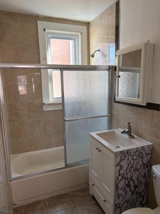 Building Photo - 3 Mass Ct