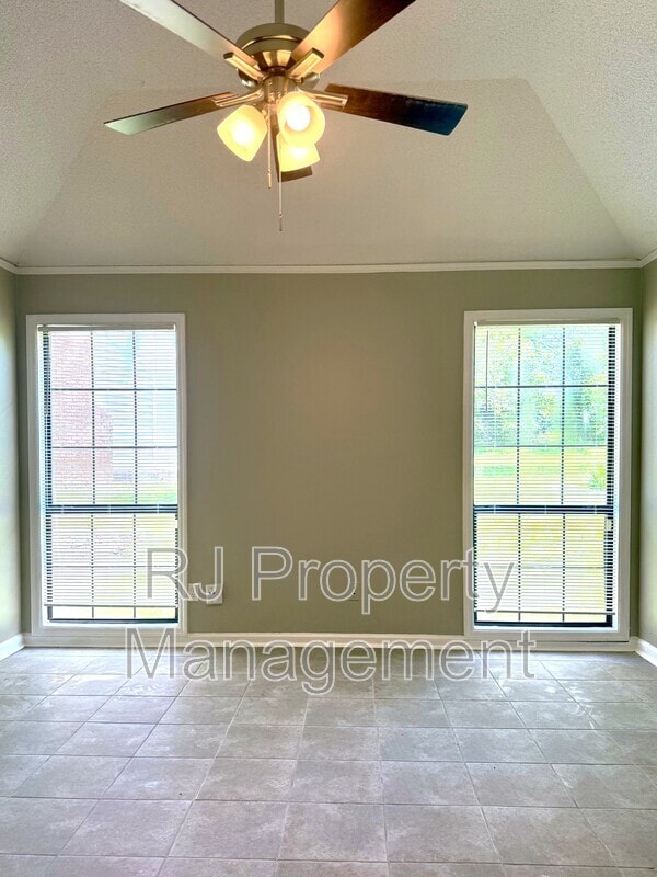 Building Photo - 4308 Ash Creek Cove