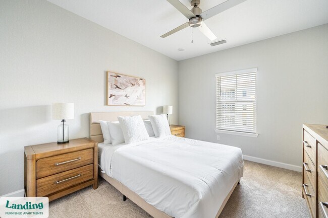 Building Photo - 84 San Filippo Dr SE