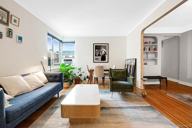 Building Photo - 99-45 67th Rd