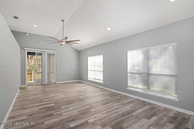 Building Photo - 2131 Carnes St