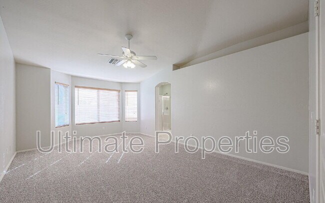 Building Photo - 11698 N 153rd Ave