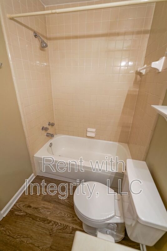 Building Photo - 2380 Hartsfield Way