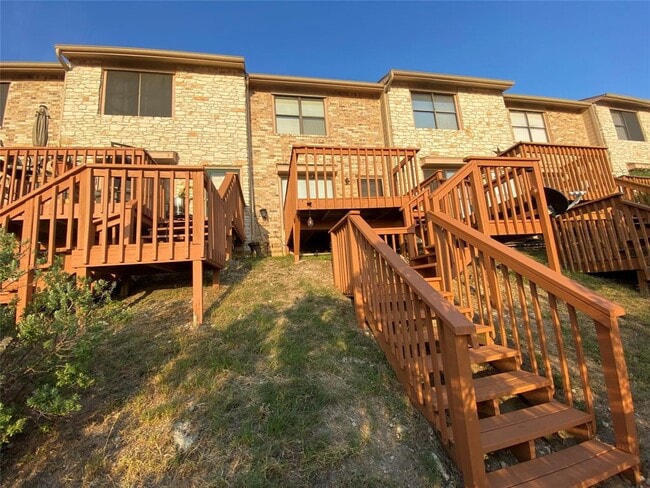 Primary Photo - 21461 Coyote Trail