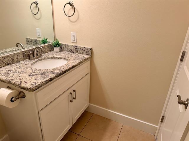 Building Photo - 210 Belleville Dr